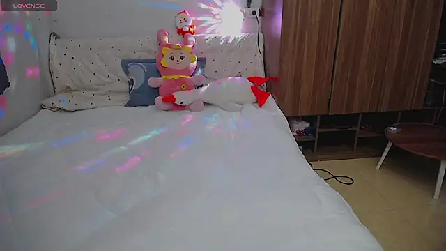 Mizuki chan online show from 09-15-25, 11:16