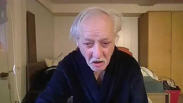 Snapshot of Sammy1660 chatting on 02-19-25, 04:44 Sammy1660 online show from 02-19-25, 04:44