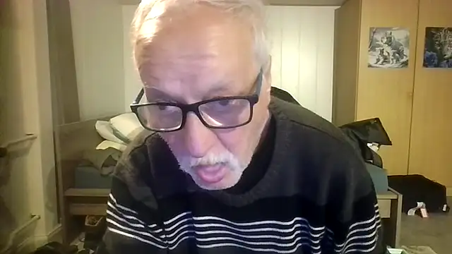 Snapshot of Sammy1660 chatting on 09-23-25, 08:45 Sammy1660 online show from 09-23-25, 08:45