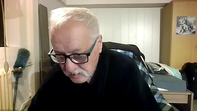 Snapshot of Sammy1660 chatting on 10-11-25, 05:39 Sammy1660 online show from 10-11-25, 05:39