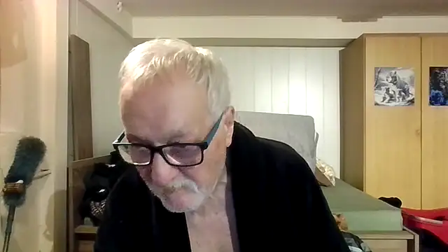 Sammy1660 online show from 11-03-25, 05:14