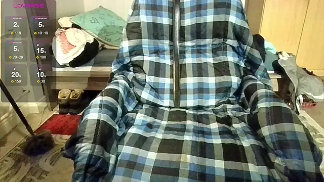 Sammy1660 online show from 12-19-25, 11:12