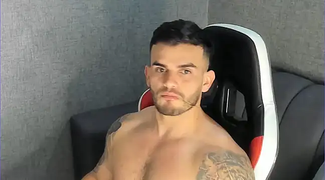 Ricardogo19 online show from 03-23-25, 06:05