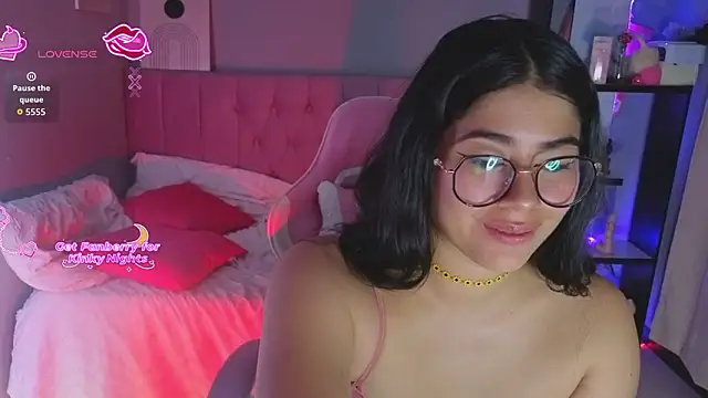 LoaLuxury online show from 02-02-26, 05:55