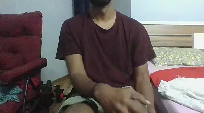 Snapshot of IndianEurope chatting on 01-07-25, 02:51 IndianEurope online show from 01-07-25, 02:51