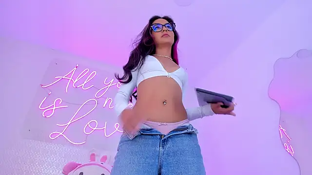 emily bank online show from 09-22-25, 08:11