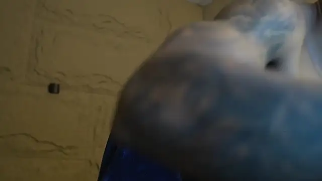 Logan Varela online show from 02-13-26, 02:46