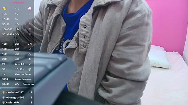 yourcuteneighbourr online show from 02-25-25, 02:58