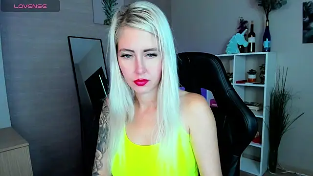 Mermaid N online show from 09-18-25, 01:40