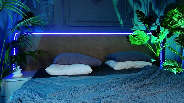 Liv Fay online show from 03-21-25, 03:55