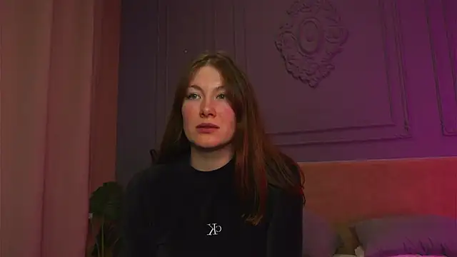 Liv Fay online show from 09-25-25, 03:27