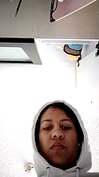 Snapshot of Tiphanydirty3 chatting on 02-19-26, 04:25 Tiphanydirty3 online show from 02-19-26, 04:25