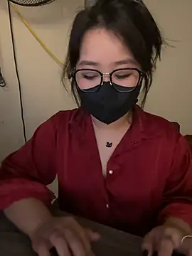 Snapshot of Jenni_nana chatting on 12-18-24, 05:37 Jenni nana online show from 12-18-24, 05:37