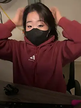 Snapshot of Jenni_nana chatting on 12-30-24, 04:31 Jenni nana online show from 12-30-24, 04:31