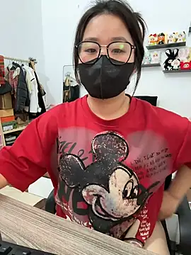 Snapshot of Jenni_nana chatting on 03-15-25, 04:13 Jenni nana online show from 03-15-25, 04:13