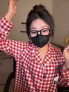 Snapshot of Jenni_nana chatting on 10-13-25, 04:29 Jenni nana online show from 10-13-25, 04:29