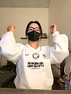 Snapshot of Jenni_nana chatting on 11-01-25, 06:48 Jenni nana online show from 11-01-25, 06:48