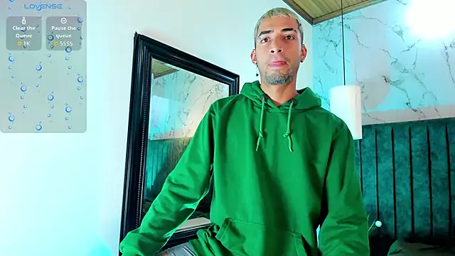 DrakeNeumann online show from 11-24-25, 03:50