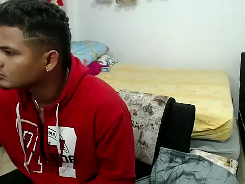 Boycuriousxxx online show from 03-16-25, 10:44