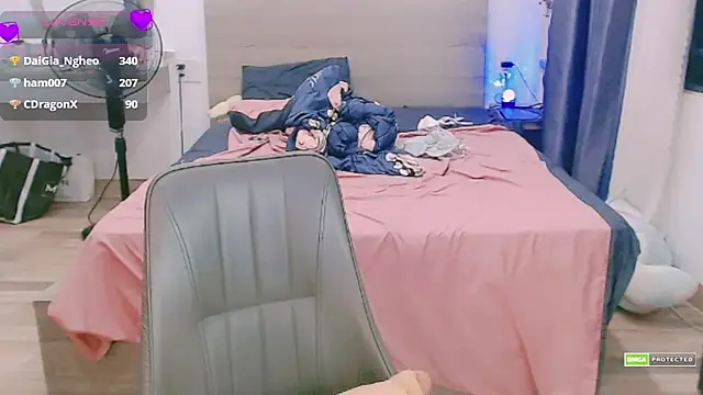 Na baby online show from 09-20-25, 03:35