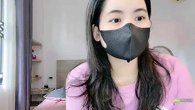 Na baby online show from 12-23-25, 06:22