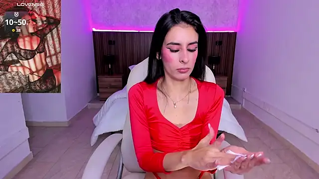 Snapshot of karlaa_james chatting on 01-16-26, 11:03 karlaa james online show from 01-16-26, 11:03