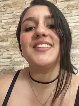 Snapshot of saray_gomez22 chatting on 12-13-24, 07:58 saray gomez22 online show from 12-13-24, 07:58