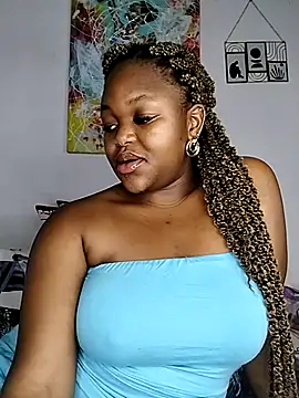 Snapshot of Sexymamibo chatting on 11-14-25, 06:28 Sexymamibo online show from 11-14-25, 06:28