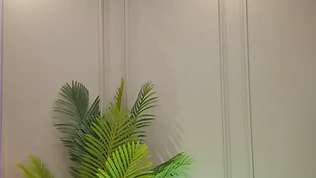 TrishaWinslet online show from 09-16-25, 05:08