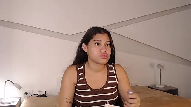 nami hot04 online show from 03-09-25, 01:26