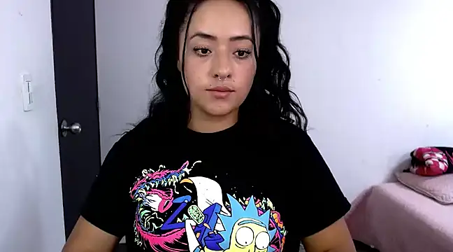 jjulietha95 online show from 02-26-25, 10:53