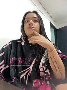 jjulietha95 online show from 03-21-25, 11:56