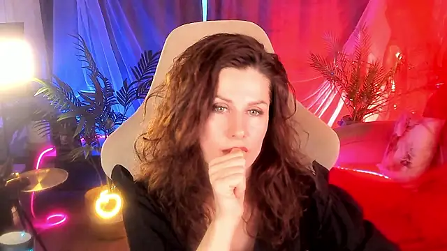 April o Nill online show from 03-16-26, 02:43