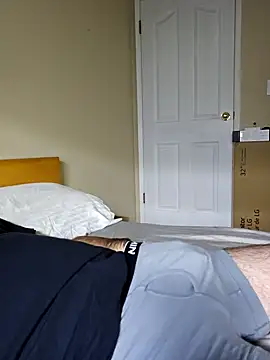 Mgman4365 online show from 12-29-24, 01:28