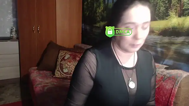 Snapshot of RositaSky chatting on 02-24-25, 12:37 RositaSky online show from 02-24-25, 12:37