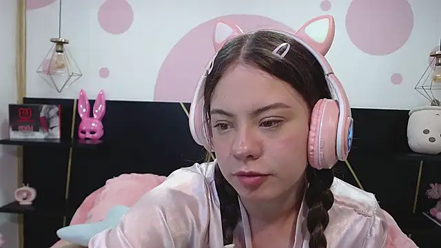 DanniAbbey online show from 03-18-25, 06:04