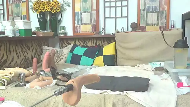 Snapshot of RitaMinx chatting on 11-22-25, 04:22 RitaMinx online show from 11-22-25, 04:22