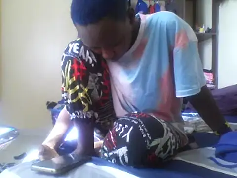 Snapshot of Sexy_jarisan chatting on 03-20-25, 01:04 Sexy jarisan online show from 03-20-25, 01:04