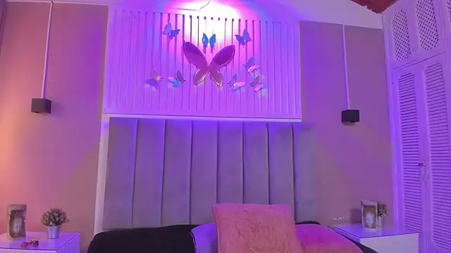 diosa cristal online show from 11-28-25, 03:20