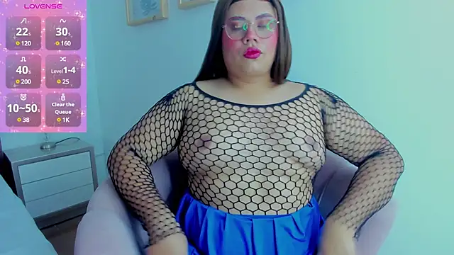 Snapshot of Tom_Silver__ chatting on 12-17-24, 08:21 Tom Silver online show from 12-17-24, 08:21