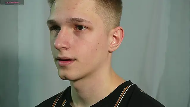 dustyn fox online show from 01-22-25, 02:46