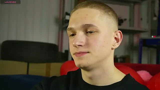 dustyn fox online show from 02-12-25, 05:37