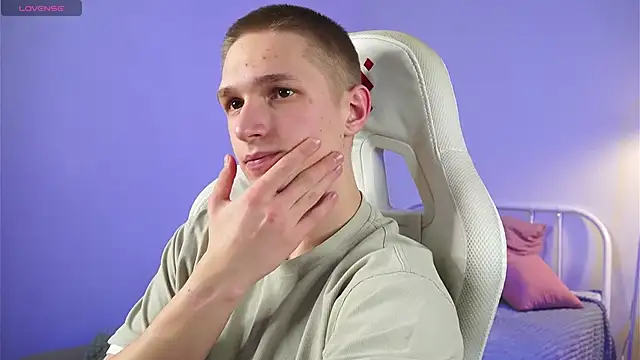 dustyn fox online show from 03-02-25, 06:40