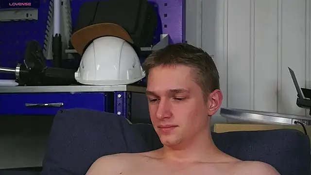 dustyn fox online show from 01-16-26, 06:01