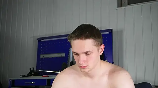 dustyn fox online show from 02-16-26, 04:03