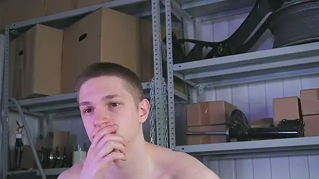 dustyn fox online show from 04-03-26, 03:37