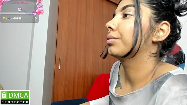 Snapshot of jasmine_bunny_ chatting on 01-26-25, 09:18 jasmine bunny  online show from 01-26-25, 09:18