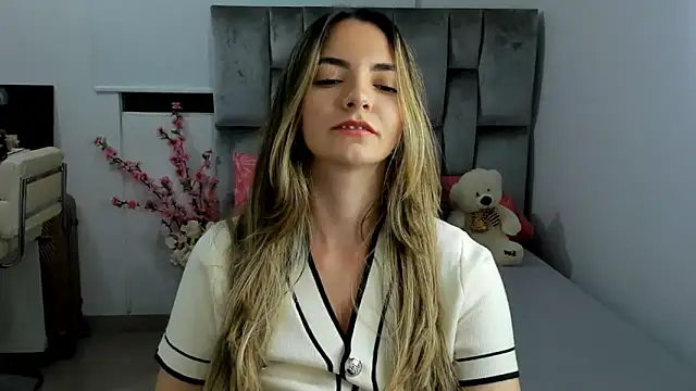 baby-miah online show from 01-05-25, 04:36