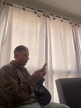 Joseph and Amy  online show from 01-08-25, 08:18