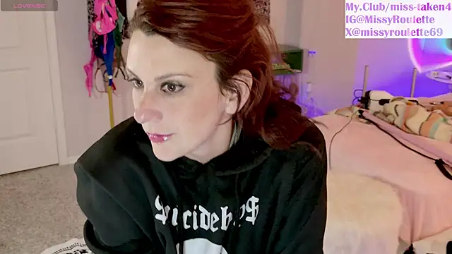 Snapshot of MissyRoulette chatting on 01-17-25, 03:23 MissyRoulette online show from 01-17-25, 03:23